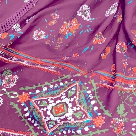 Knox Rose floral top size small - Picture 7 of 7